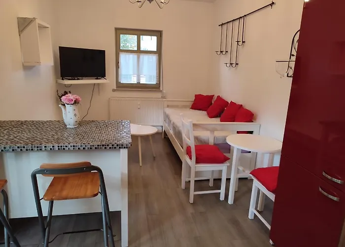 Bei Berlin Mit Terrasse Und Kleinem Garten * Birkenwerder