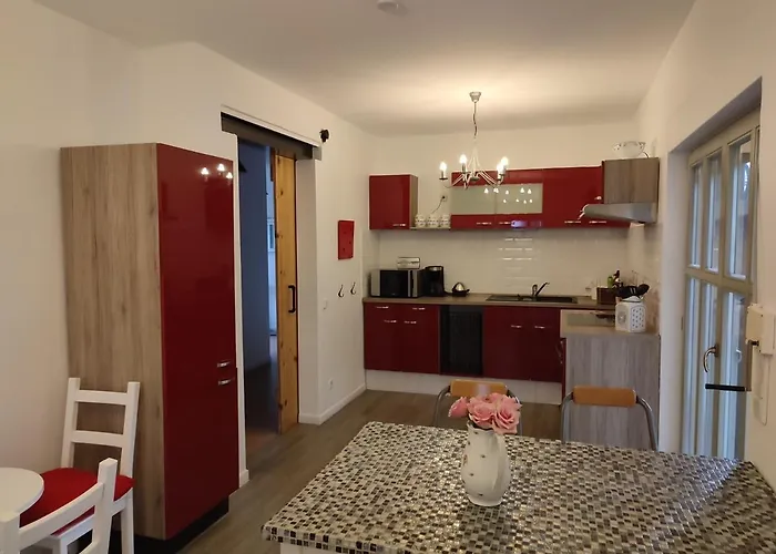 Bei Berlin Mit Terrasse Und Kleinem Garten * Birkenwerder