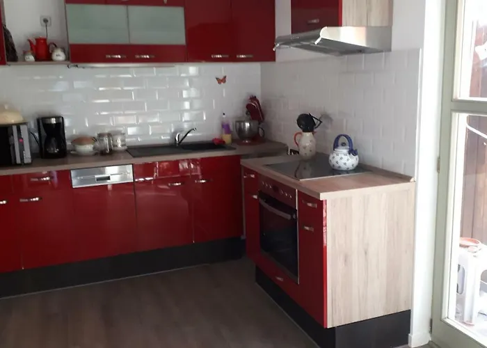 Bei Berlin Mit Terrasse Und Kleinem Garten * Birkenwerder